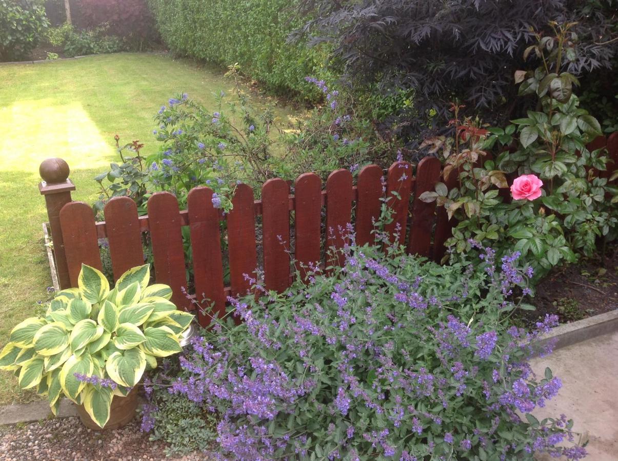 The Garden Flat Daire Crieff Dış mekan fotoğraf